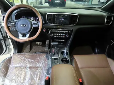 Kia Sportage 2019, 52330 км, за 12295.36 USD - фото 10