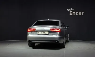 Audi A6 2013, 272787 км, за 2925.31 USD