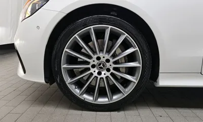 Mercedes-Benz E-Class 2023, 11408 км, за 50644.58 USD