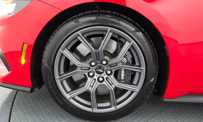 Ford Mustang 2025, 17290 км, за 29171.59 USD