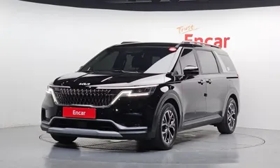 Kia Canival · 2023 год