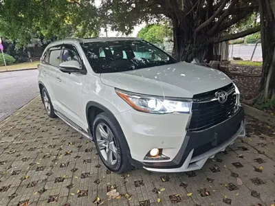 Toyota Highlander 2015, 151200 км, за 10995.13 USD