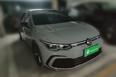 Volkswagen Golf 2021, 70000 км, за 14644 USD