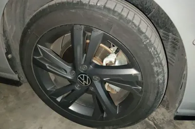 Volkswagen Golf 2021, 70000 км, за 14644 USD - фото 8