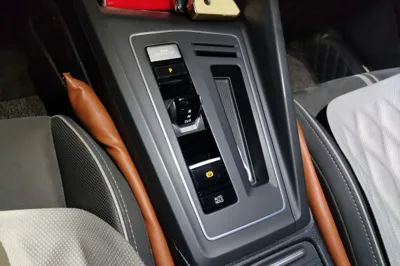 Volkswagen Golf 2021, 70000 км, за 14644 USD - фото 14