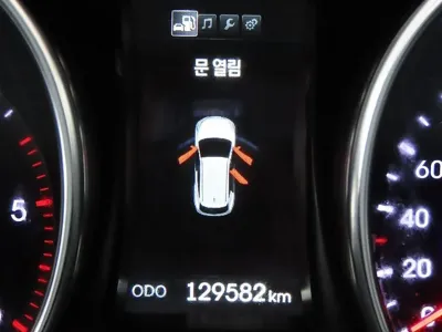Hyundai Santafe 2015, 129581 км, за 5156.01 USD - фото 8