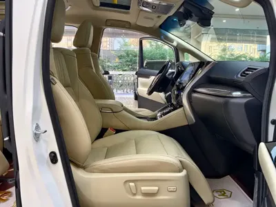 Toyota Alphard 2020, 77000 км, за 71608.47 USD - фото 7