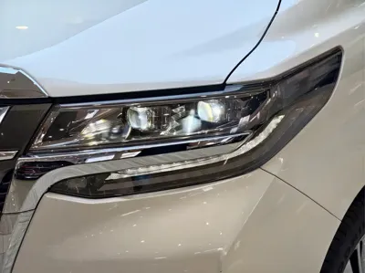 Toyota Alphard 2020, 77000 км, за 71608.47 USD - фото 23