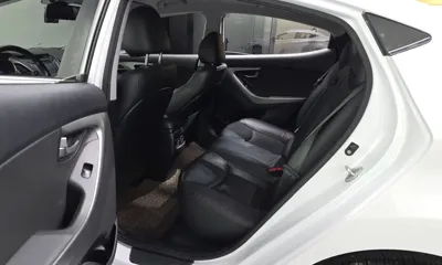 Hyundai Avante 2015, 76725 км, за 4748.9 USD - фото 26