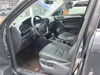 Volkswagen Tayron 2022, 53000 км, за 18392.82 USD