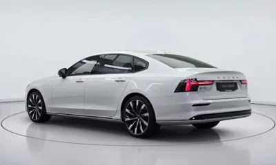 Volvo S90 2026, 8838 км, за 37678.5 USD
