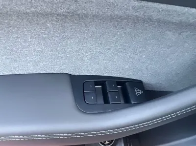 Tesla Model Y 2026, 2160 км, за 29513.09 USD - фото 20