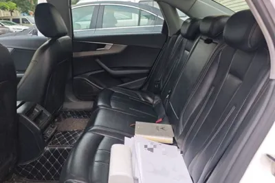 Audi A4L 2019, 137700 км, за 12232 USD - фото 17