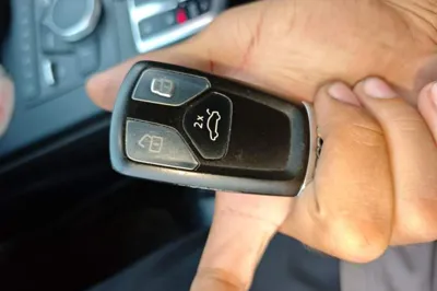Audi A4L 2019, 137700 км, за 12232 USD - фото 20