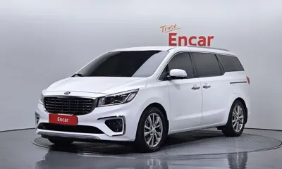 Kia Canival · 2019 год