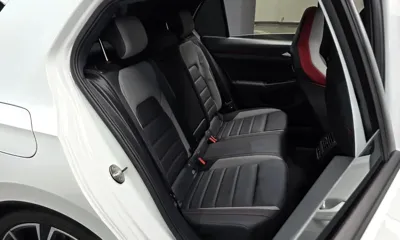Volkswagen Golf 2024, 24403 км, за 23376.95 USD - фото 11