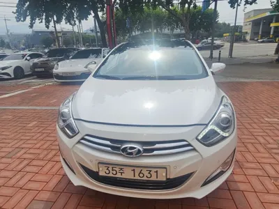 Hyundai i40 · 2014 год