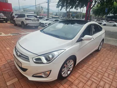 Hyundai i40 2014, 75249 км, за 4886 USD