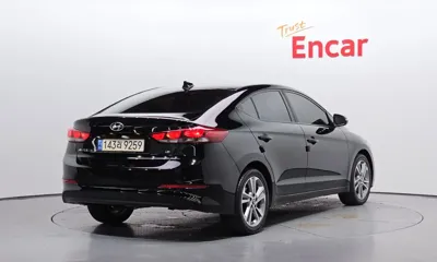 Hyundai Avante 2018, 83635 км, за 6440.29 USD