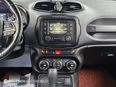 Jeep Renegade 2017, 147861 км, за 3938.56 USD - фото 14