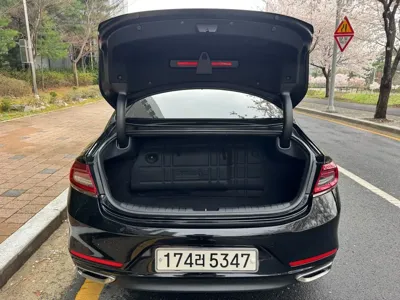 Hyundai Grandeur 2017, 203685 км, за 6055.87 USD - фото 9