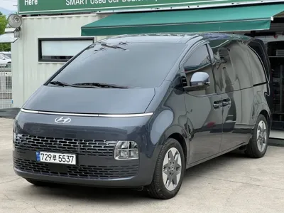 Hyundai Staria 2023, 14859 км, за 39413.7 USD