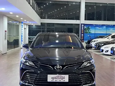 Toyota Camry 2021, 57000 км, за 15588.84 USD