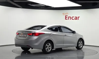 Hyundai Avante 2011, 86427 км, за 2667.19 USD
