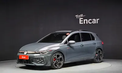 Volkswagen Golf · 2025 год