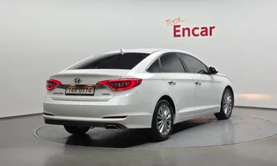 Hyundai Sonata 2017, 122861 км, за 5993.49 USD