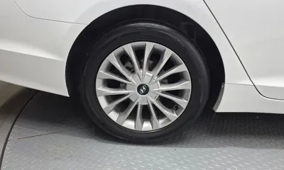 Hyundai Sonata 2017, 122861 км, за 5993.49 USD