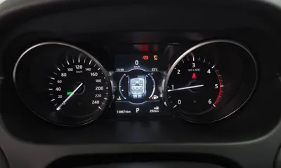 Land Rover Discovery Sport 2017, 138674 км, за 6384.37 USD - фото 8