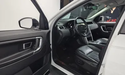 Land Rover Discovery Sport 2017, 138674 км, за 6384.37 USD - фото 10