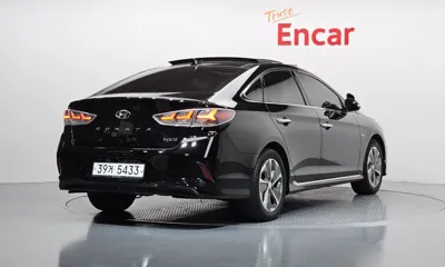 Hyundai Sonata 2019, 87047 км, за 10831.04 USD