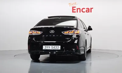 Hyundai Sonata 2019, 87047 км, за 10831.04 USD