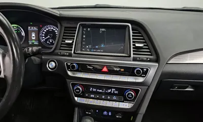 Hyundai Sonata 2019, 87047 км, за 10831.04 USD - фото 13