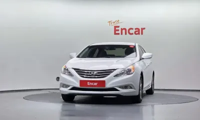 Hyundai Sonata 2012, 127747 км, за 2290.93 USD