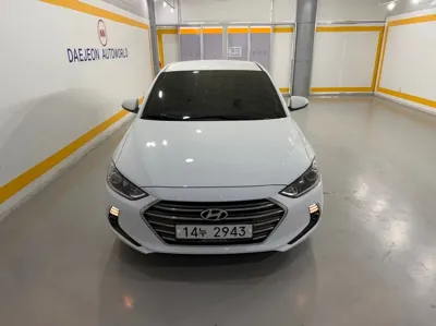 Hyundai Avante · 2018 год