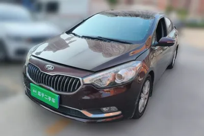 Kia K3 · 2013 год