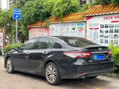 Toyota Camry 2019, 78000 км, за 13022.11 USD