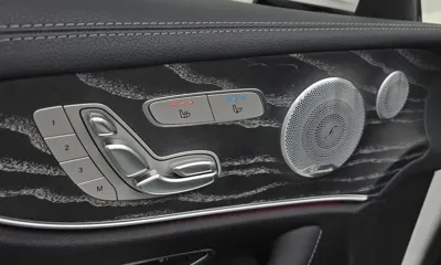 Mercedes-Benz E-Class 2021, 42174 км, за 24937.64 USD - фото 31