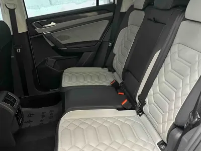 Volkswagen Tayron 2023, 45700 км, за 24871.42 USD - фото 9