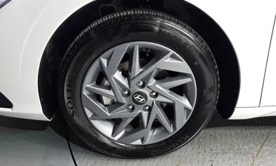 Hyundai Avante 2025, 23305 км, за 14572.67 USD