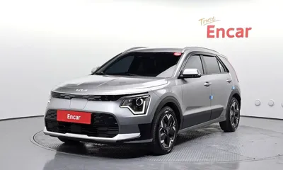 Kia Niro · 2023 год