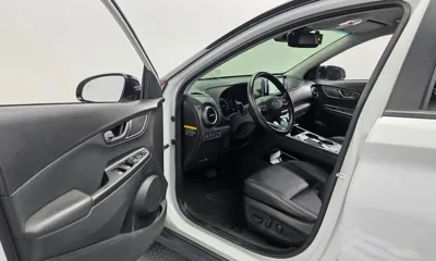 Hyundai Kona 2019, 165591 км, за 10553.75 USD - фото 10