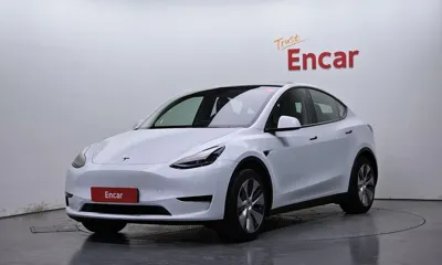 Tesla Model Y · 2024 год
