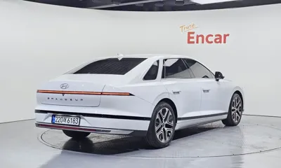 Hyundai Grandeur 2023, 47415 км, за 21152.84 USD