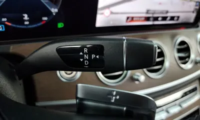 Mercedes-Benz E-Class 2021, 82173 км, за 21530.79 USD - фото 9