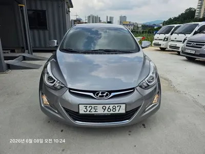 Hyundai Avante 2014, 109000 км, за 3838.15 USD
