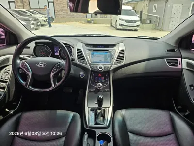 Hyundai Avante 2014, 109000 км, за 3838.15 USD - фото 9